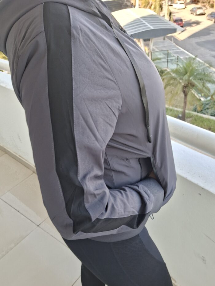 Campera Rompeviento - Image 2