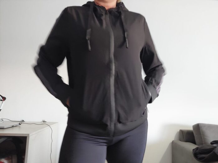 Campera Rompeviento - Image 4